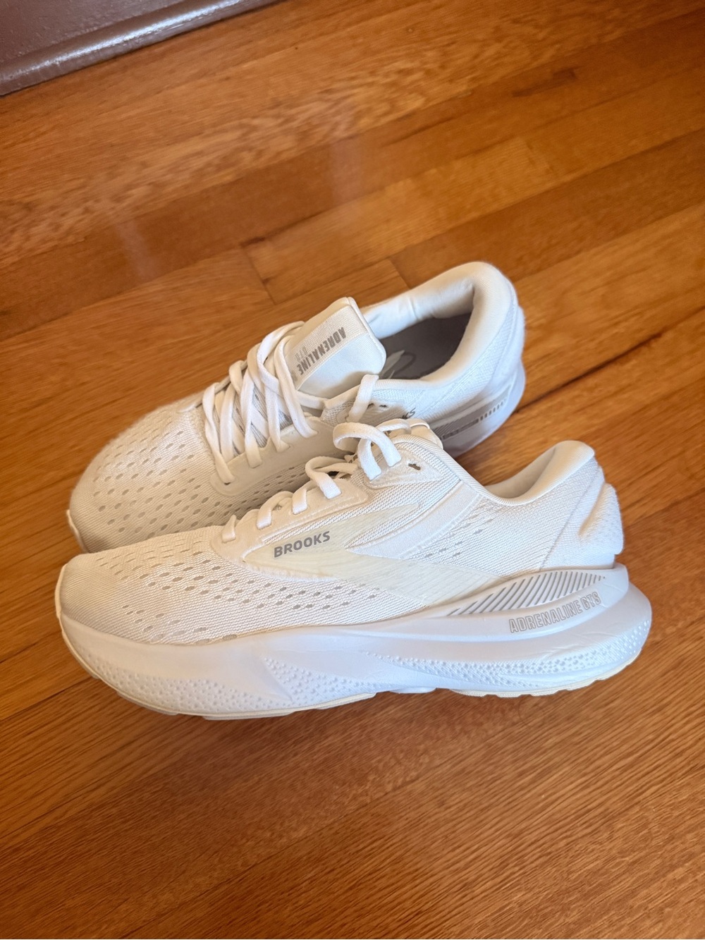 Women’s White Brooks Athletic Shoes
